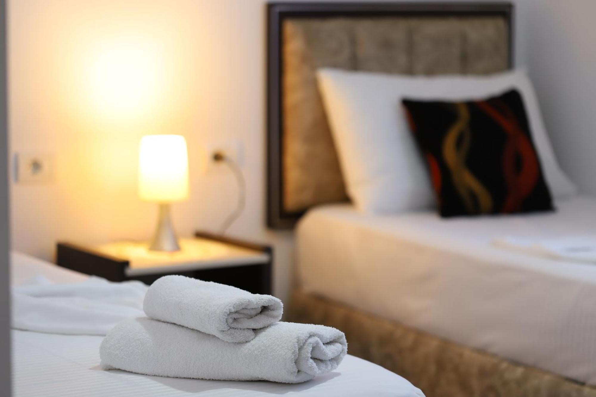 Guest House Marjo ベラト エクステリア 写真